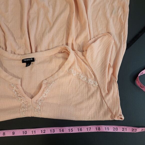 Torrid Blush Pink Flutter Sleeves Babydoll Top Blouse Plus Size 1 Casual Lace - Picture 4 of 6